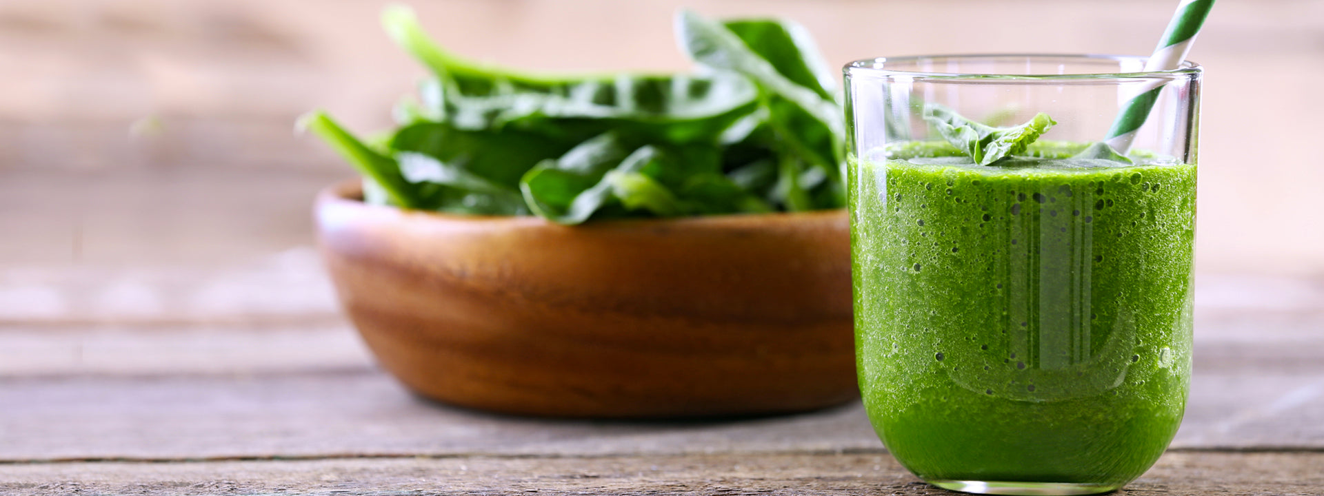 Recipe: Anti-Aging Green Blend – For glowing healthy skin.